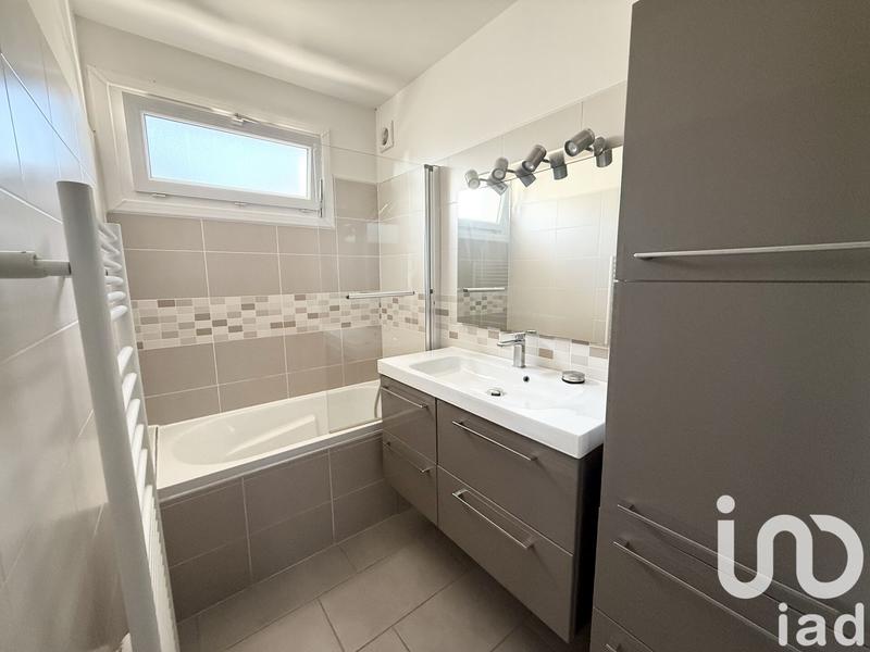 Appartement - 75 m² - 3 pièces