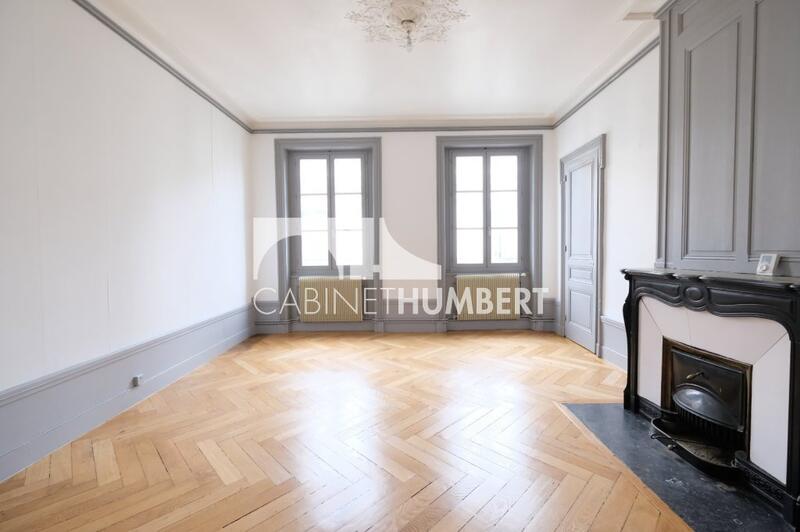 Appartement - 135 m² - 5 pièces