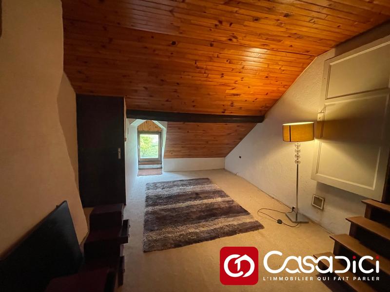 Maison - 183 m² - 5 pièces