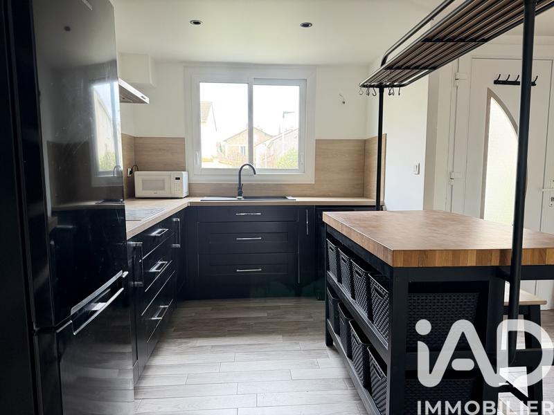 Maison - 81 m² - 4 pièces