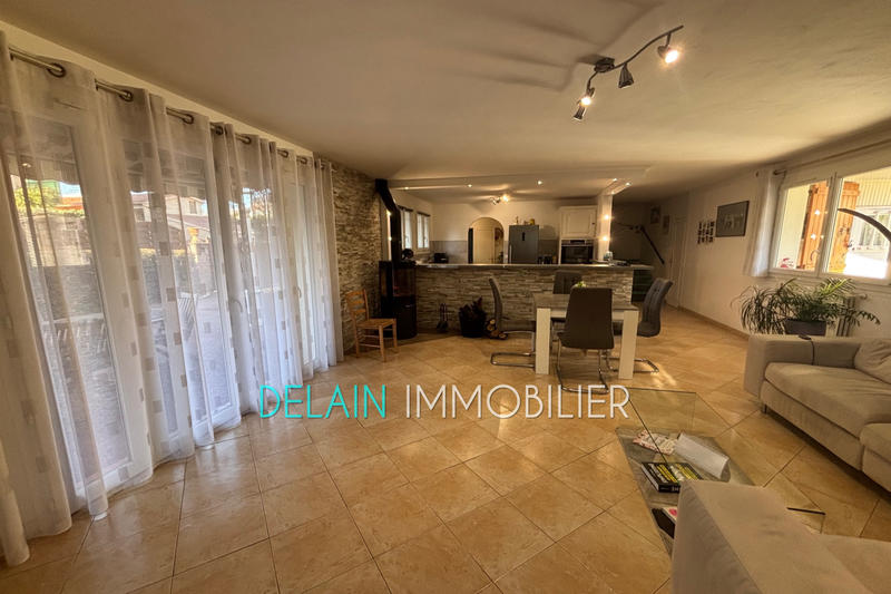 Maison - 135 m² - 4 pièces