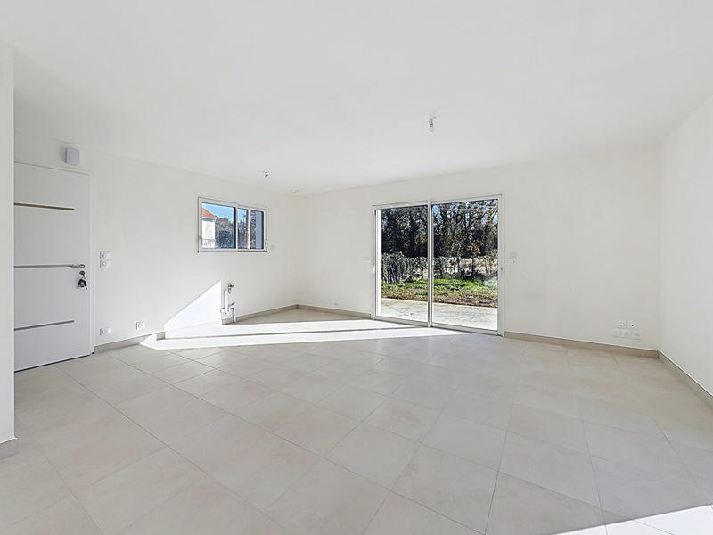 Maison - 87 m² - 6 pièces