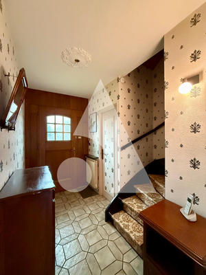 Maison - 80 m² - 4 pièces