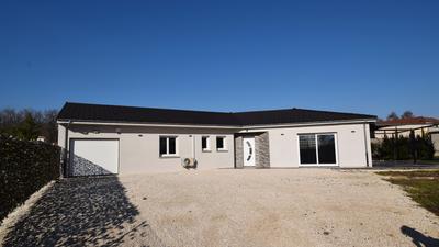 Maison - 134 m² - 6 pièces