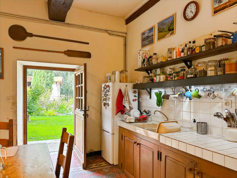 Demeure - 315 m² - 9 pièces