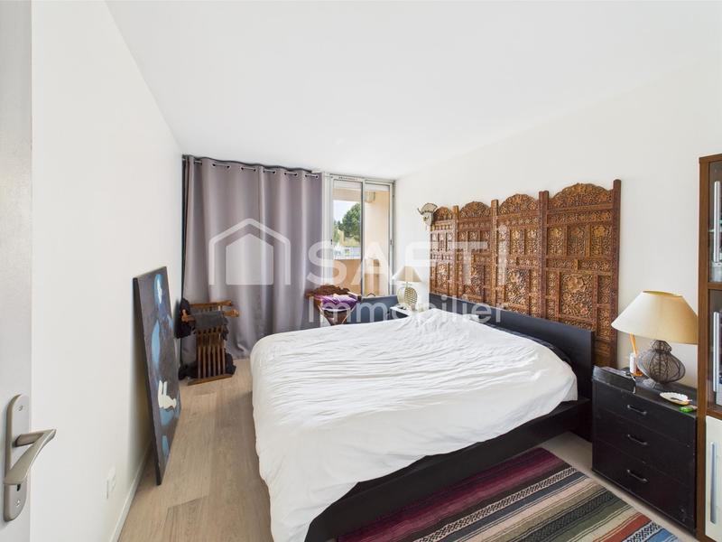 Appartement - 94 m² - 4 pièces