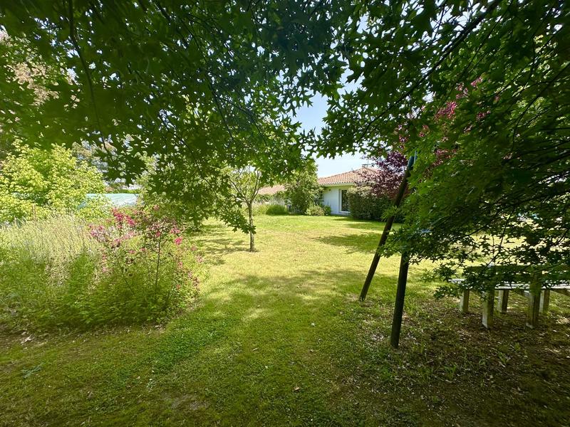 Maison contemporaine - 152 m² - 6 pièces