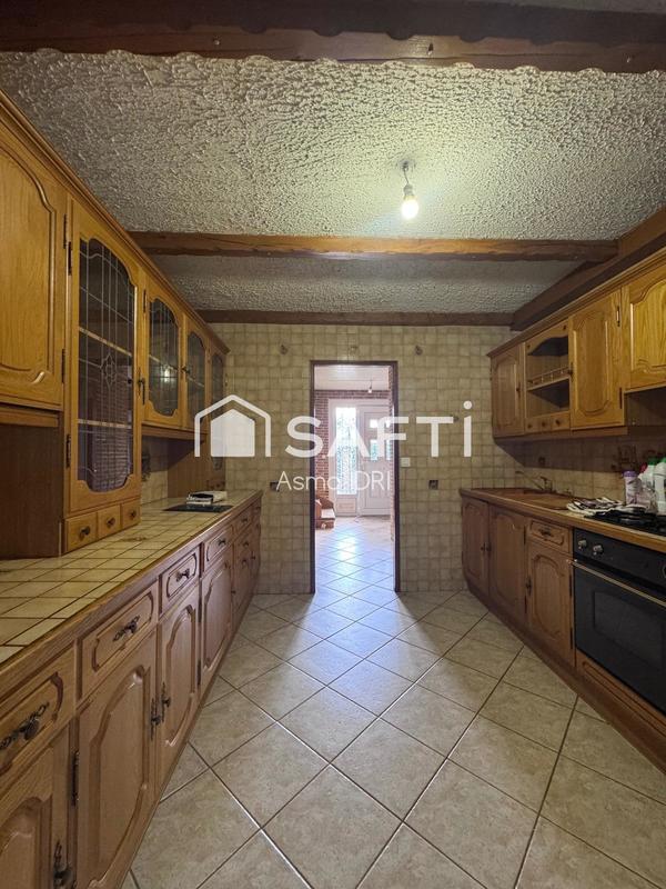 Maison - 137 m² - 6 pièces