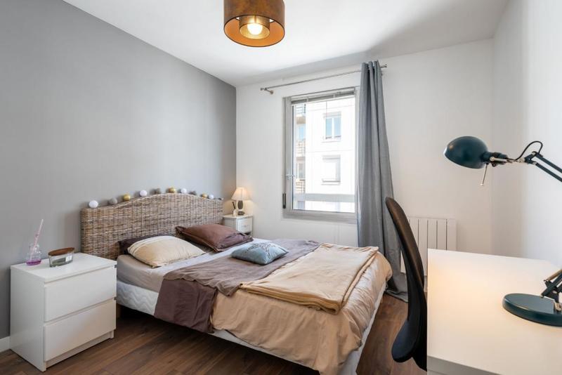 Chambre - 12 m² - 1 pièce