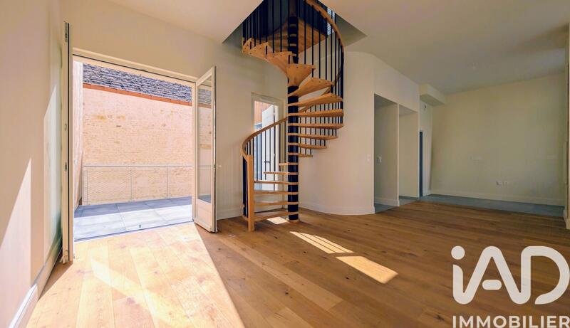 Appartement - 77 m² - 4 pièces