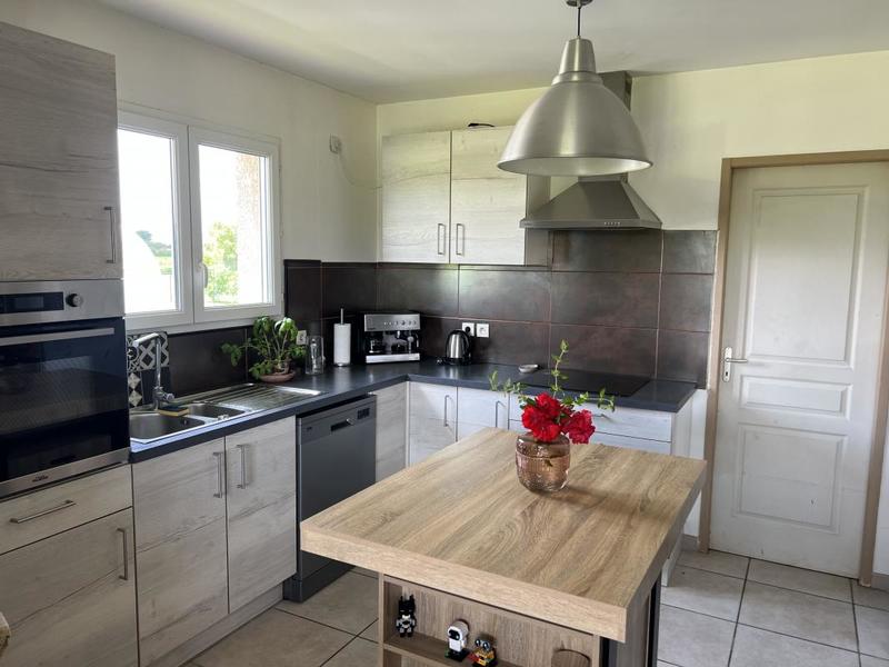 Propriété - 105 m² - 5 pièces