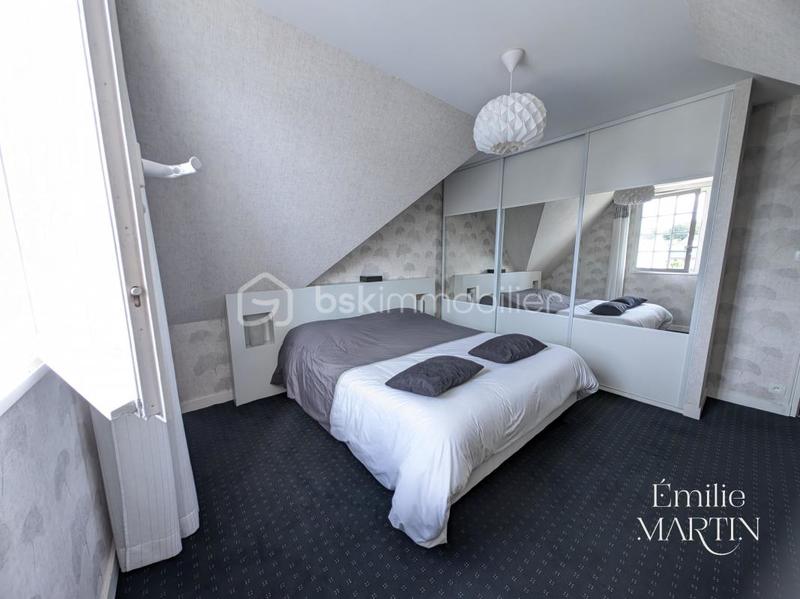 Maison - 111 m² - 5 pièces