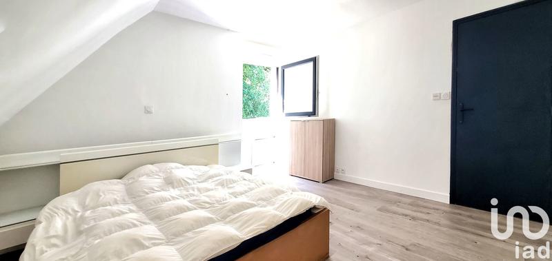 Maison - 137 m² - 9 pièces