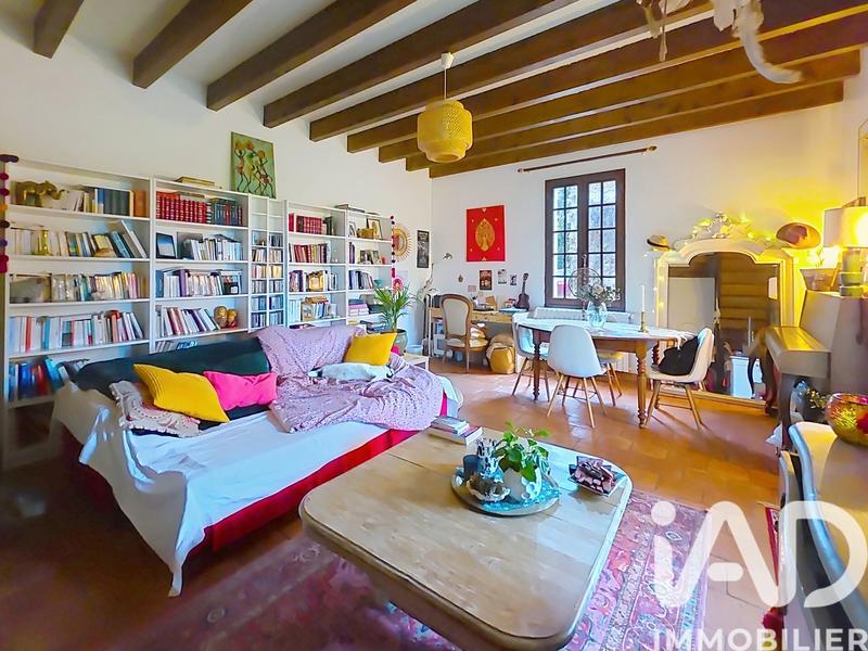 Maison - 200 m² - 7 pièces