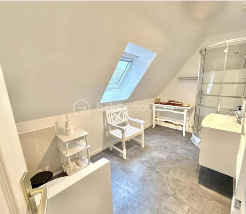 Demeure - 106 m² - 5 pièces