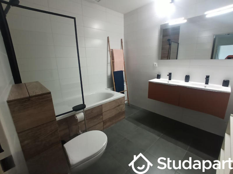 Chambre - 12 m² - 1 pièce