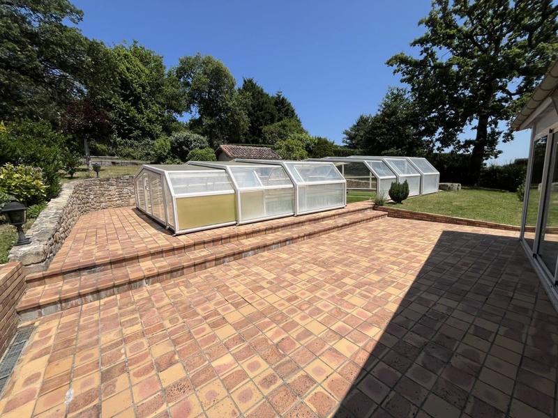 Maison - 177 m² - 6 pièces