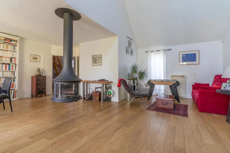 Maison - 160 m² - 7 pièces