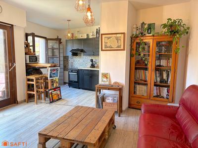 Appartement - 79 m² - 3 pièces