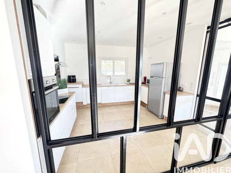 Maison - 138 m² - 5 pièces