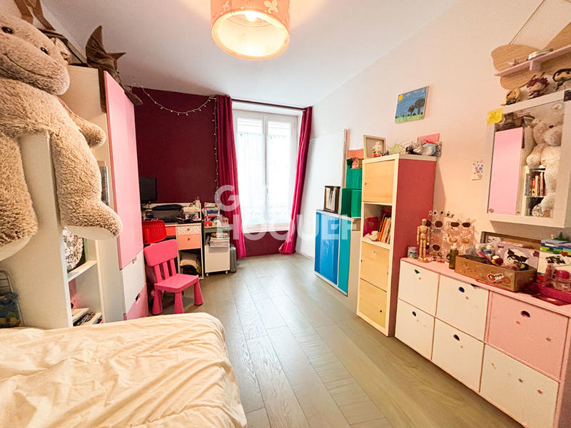 Appartement - 101 m² - 4 pièces