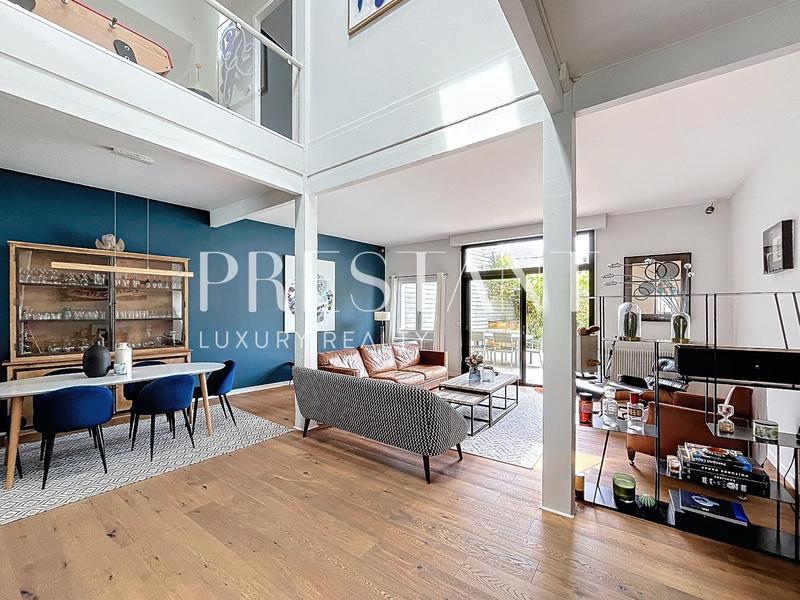 Maison - 195 m² - 8 pièces