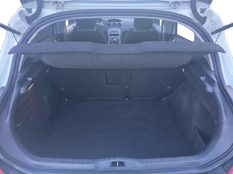 Peugeot 308 - 1.6 HDi 110 Cv Premium Pack