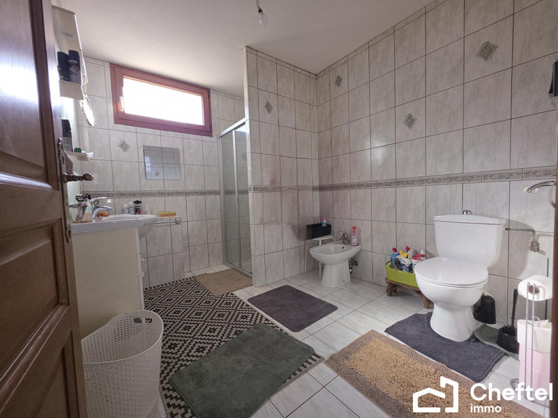 Maison - 197 m² - 6 pièces