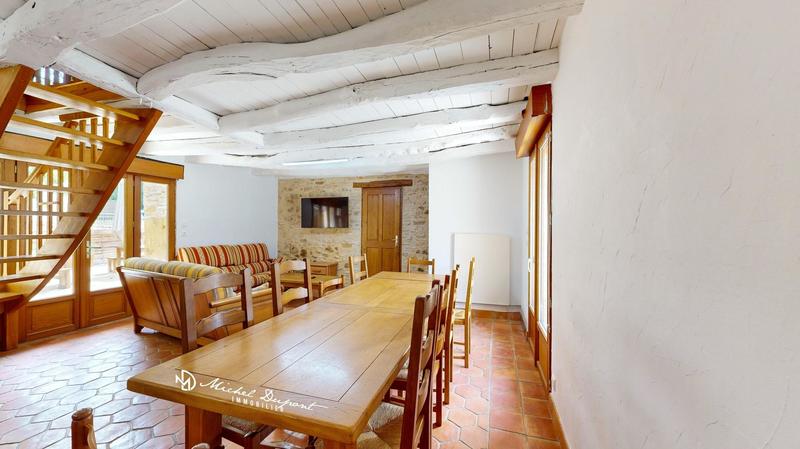 Maison - 410 m² - 20 pièces