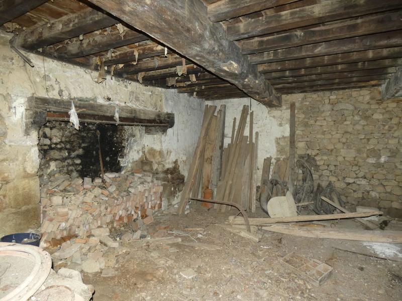 Maison ancienne - 85 m² - 4 pièces