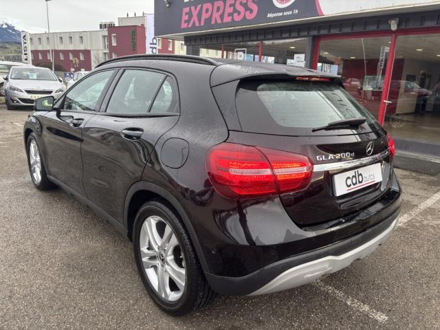 Mercedes Gla Benz 200 d 7-G Dct Intuition