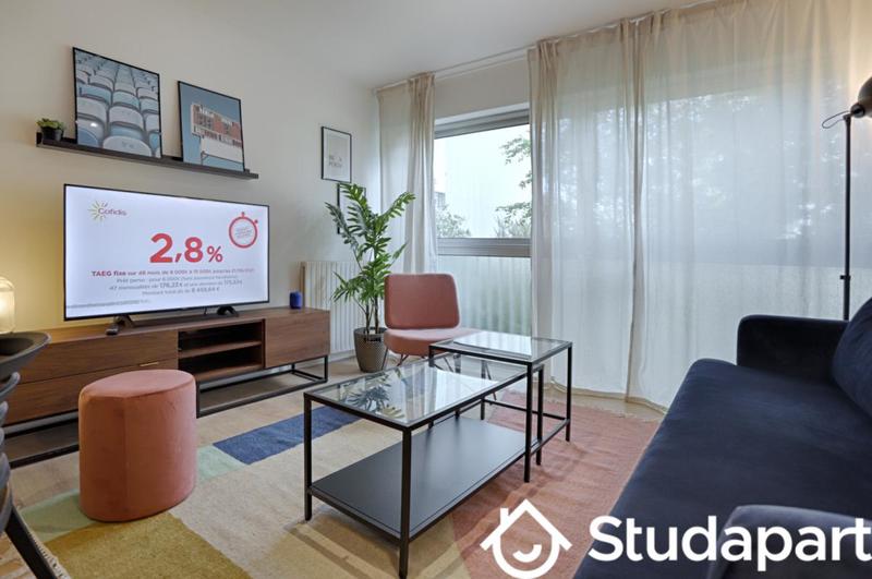 Chambre - 10 m² - 1 pièce