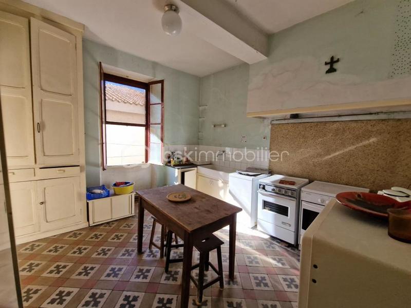 Maison de village - 180 m² - 7 pièces