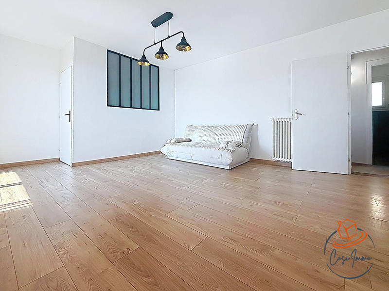 Appartement - 90 m² - 4 pièces