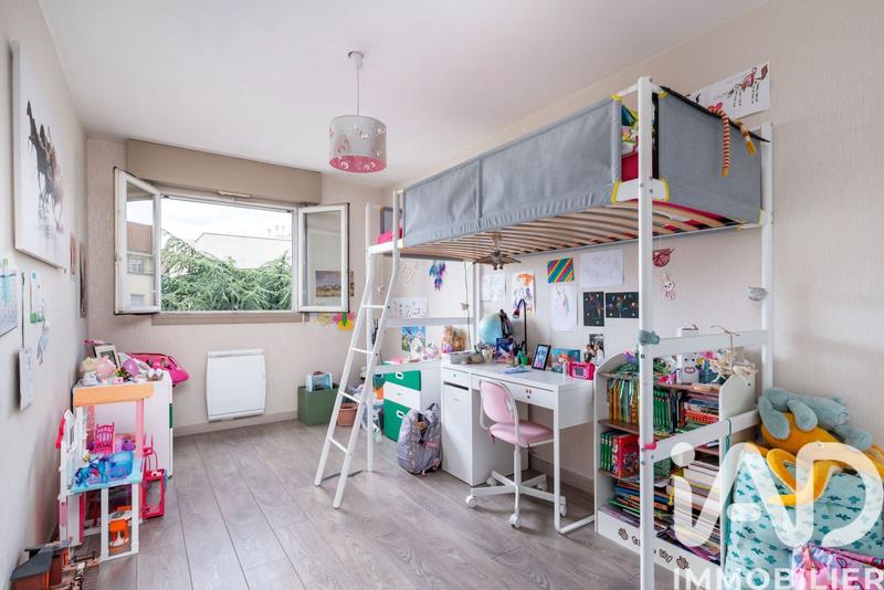 Appartement - 100 m² - 4 pièces