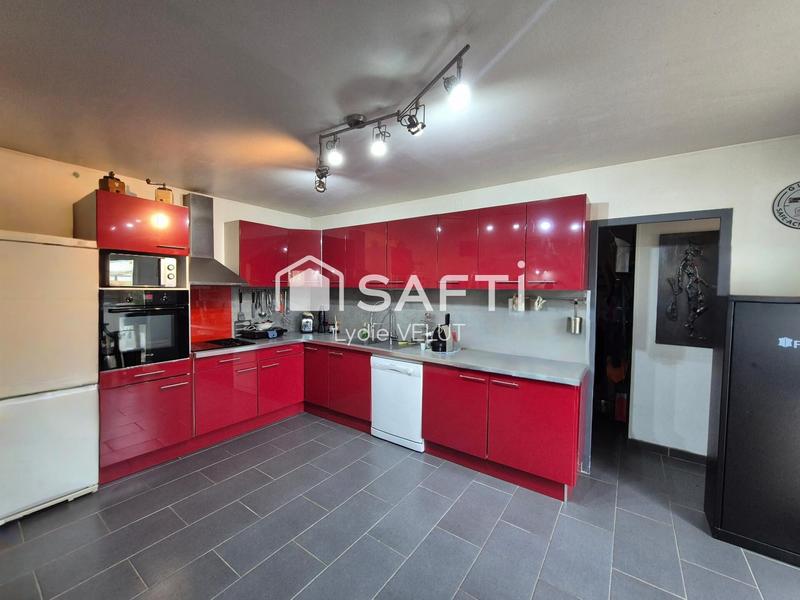 Maison - 134 m² - 5 pièces