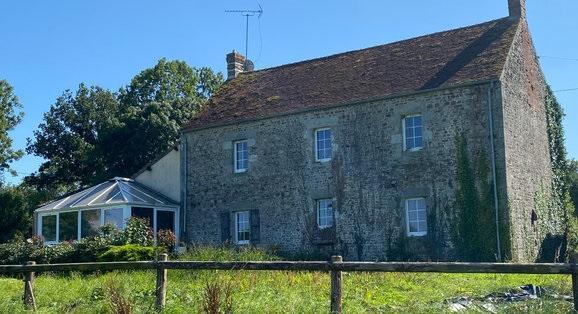 Maison - 200 m² - 6 pièces