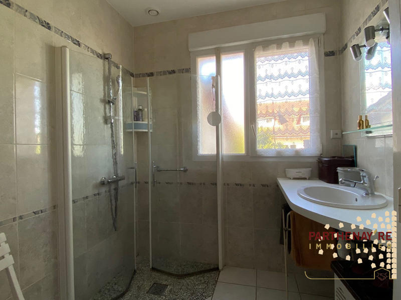 Maison - 97 m² - 5 pièces