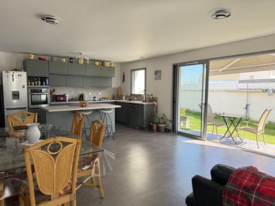 Maison contemporaine - 93 m² - 3 pièces