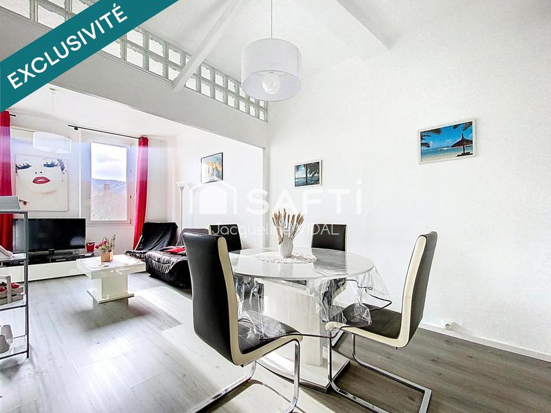 Maison - 163 m² - 7 pièces