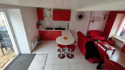 Maison - 80 m² - 5 pièces