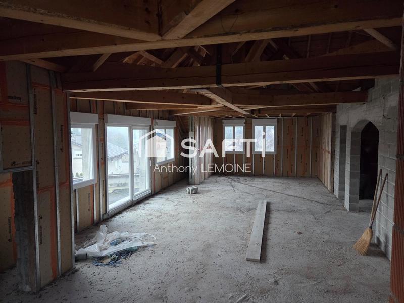 Maison - 300 m² - 7 pièces