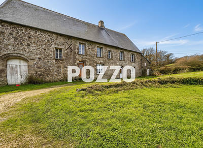 Maison - 224 m² - 6 pièces