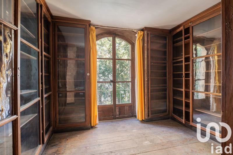 Maison - 650 m² - 15 pièces