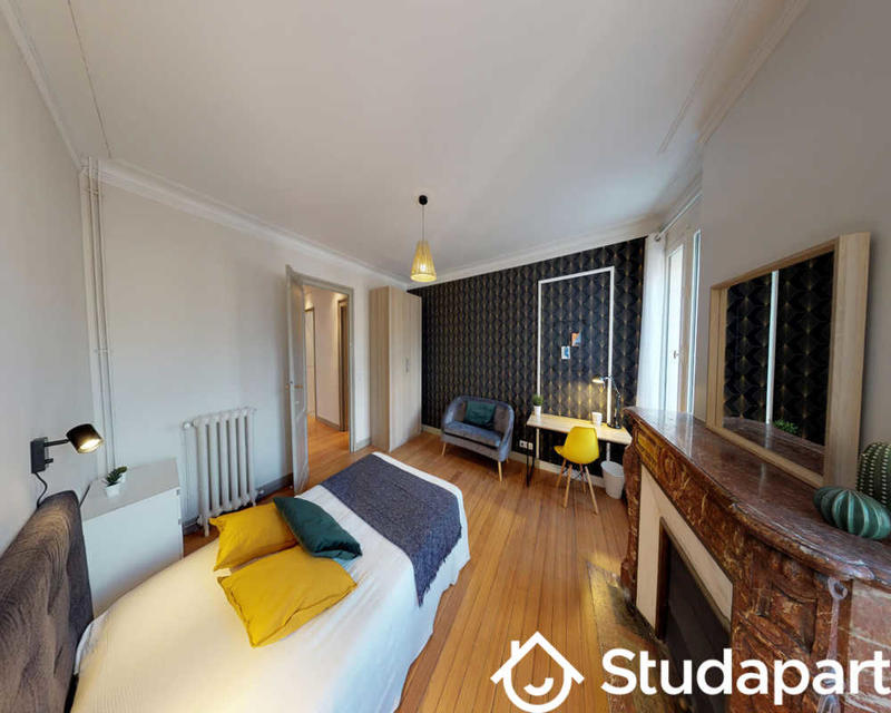 Chambre - 70 m² - 1 pièce