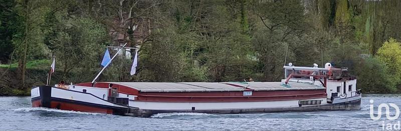 Maison - 200 m² - 3 pièces