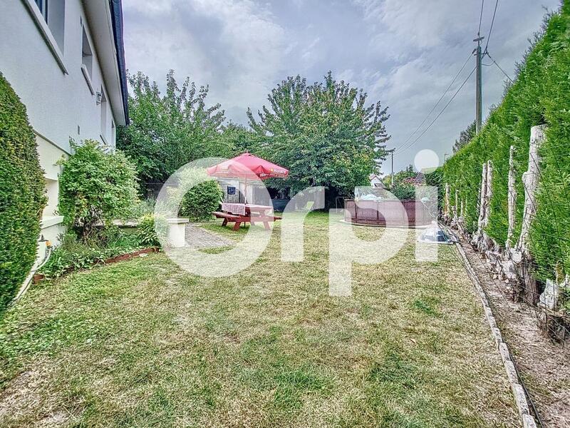 Maison - 147 m² - 6 pièces