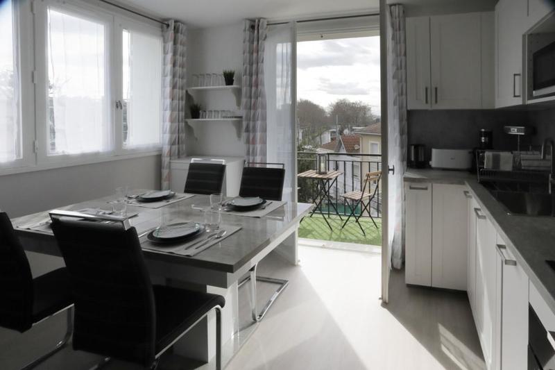 Appartement - 85 m² - 5 pièces