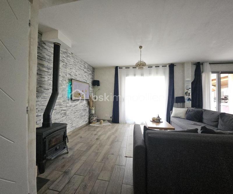 Maison - 103 m² - 4 pièces