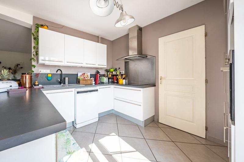 Maison - 110 m² - 6 pièces